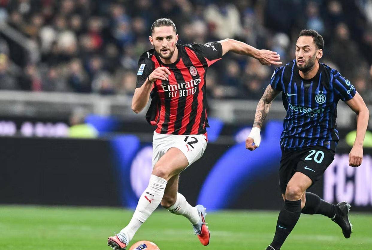 球星被拍到训练加练远射，努力程度获认可